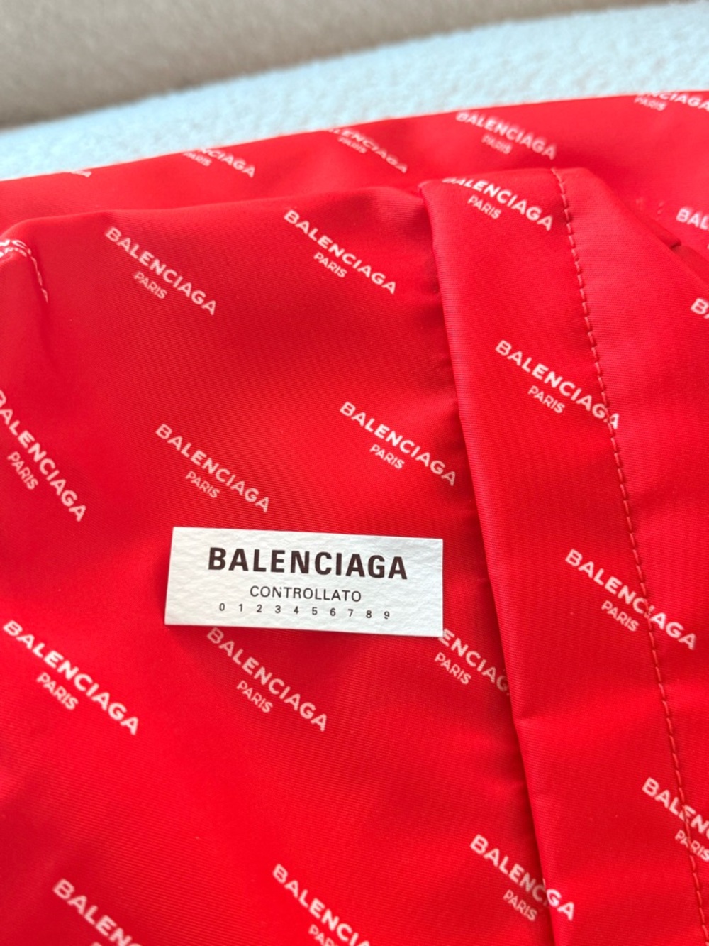 Balenciaga Explorer Red Logo Print Nylon Backpack Black Straps - Picture 4 of 6